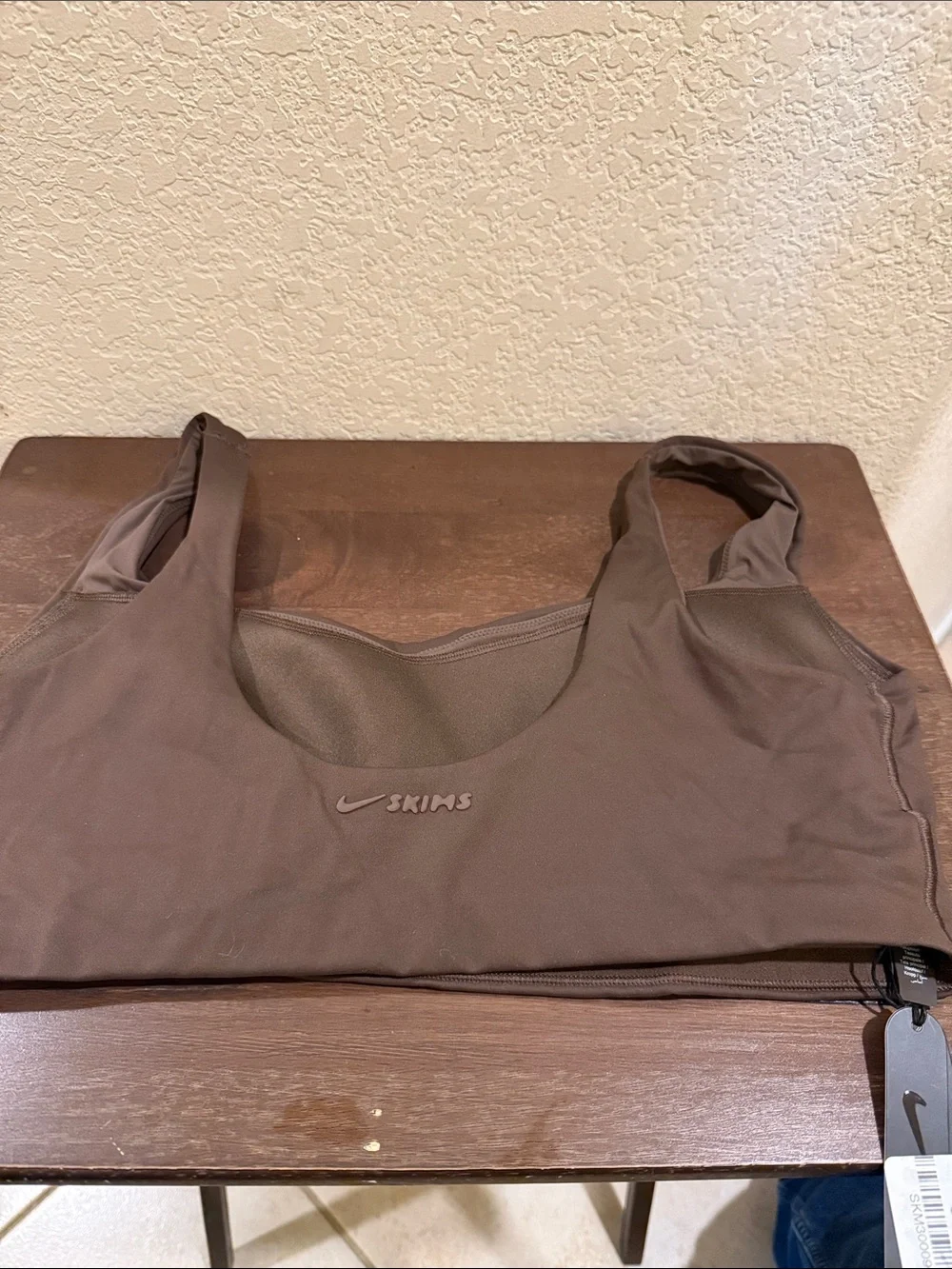 NIKE X SKIMS (G15) Matte Scoop Neck bra | Color Dark Sepia | Size 2X - Picture 7 of 9